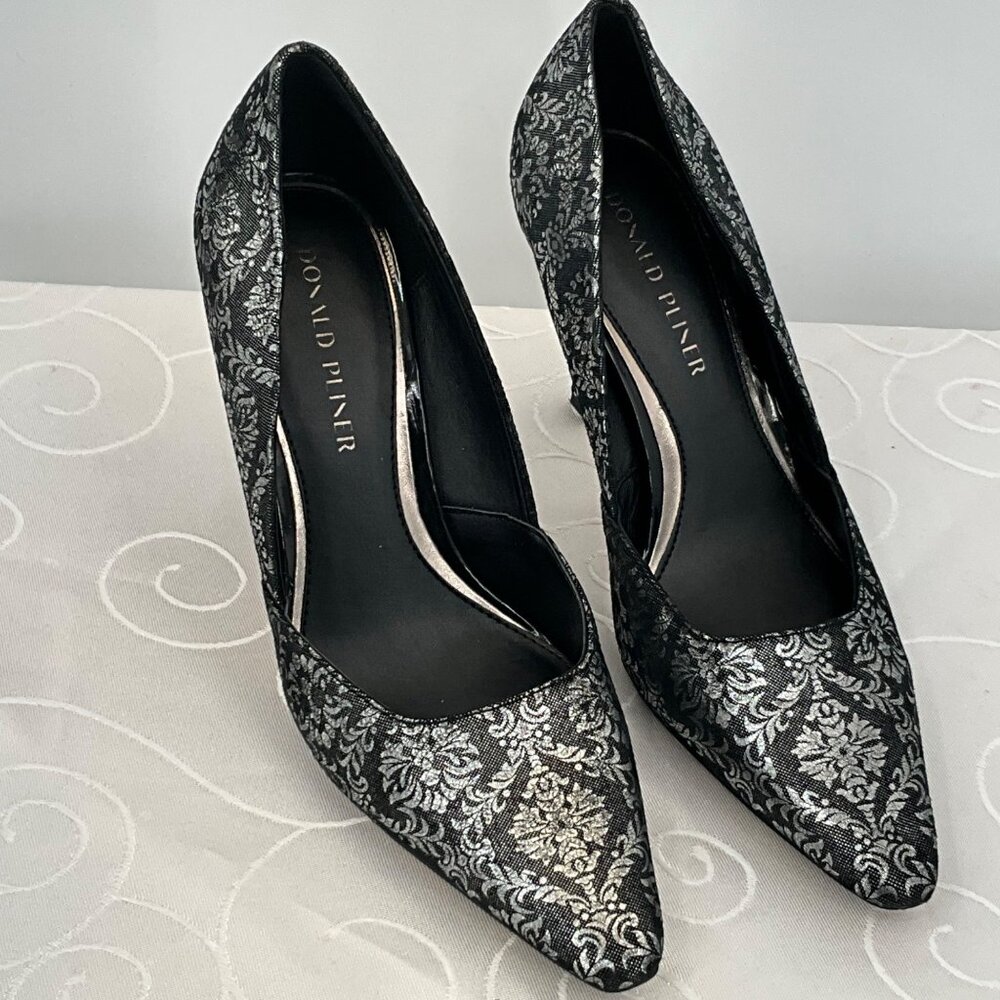 Donald Pliner Black & Silver Brocade Pointed-Toe Heels Size‎ 10M Womens Shoes